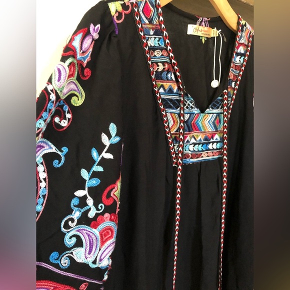 Cyn Cynthia Mehra|Boho floral embroidered black flowy dress with tassels•NWOT - Picture 6 of 15